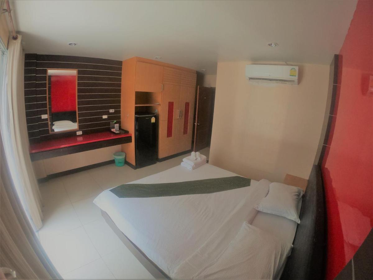 Cool Sea House Hotel Patong Eksteriør billede